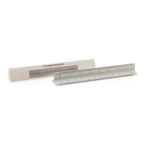 15cm Aluminiumlineal mit 5 verschiedenen Skalen (1:20, 1:25, 1:50, 1:75 und 1:100); 1 Seite ist für die Werbeanbringung vorgesehen.<br /><br />PVC free: true