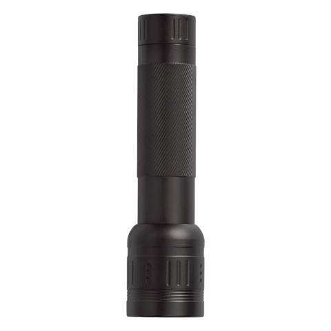 Prenez cette torche en aluminium compacte et légère avec vous lors d'un voyage de survie ou au camping. La torche à LED 3W est livrée dans une boite cadeau comprenant 3 piles AAA.