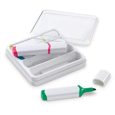 Set with four basic highlighters in useful plastic box with transparent lid. The highlighters are in a unique Toppoint design. The coloured details of the highlighter show the writing colours.