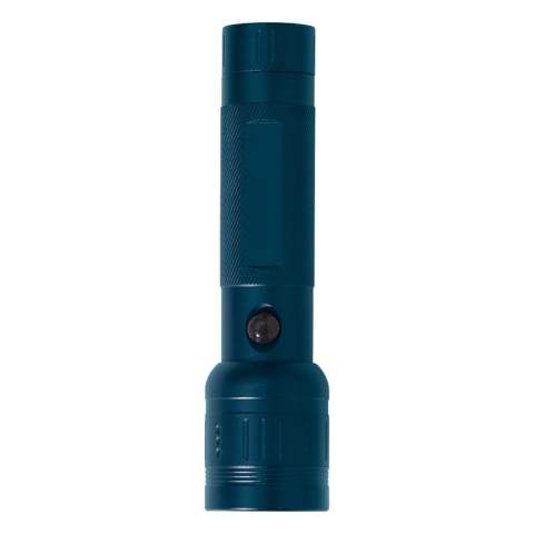 Prenez cette torche en aluminium compacte et légère avec vous lors d'un voyage de survie ou au camping. La torche à LED 3W est livrée dans une boite cadeau comprenant 3 piles AAA.
