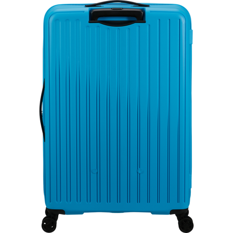 Maak kennis met Rejoy, een opvallende koffercollectie met heldere kleuren die een uitzonderlijke energie uitstralen. Verplaats je overal soepel dankzij de dubbele wielen en houd je spullen veilig achter het TSA-slot. Voor nog meer fun, kan je jouw koffer personaliseren zoals je wenst: kleef er letters en emoji's op om jouw avonturen helemaal uniek te maken. Reizen was nog nooit zo fijn!