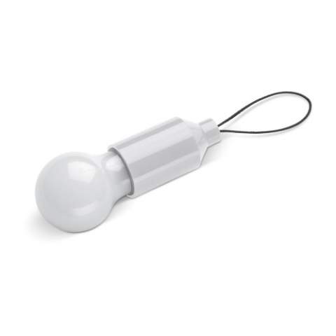 The keychain light in the shape of a lightbulb can easily be attached to a keychain or bag. Simply pull the lightbulb to switch it on. The light has one LED that provides ten lumens and is made of ABS.
