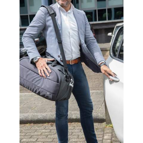 Unique designed weekend bag with one large main compartment and one front compartment. Connect your powerbank easily to the integrated USB charging port and charge your phone or tablet on the go. With phone or water bottle pocket on side. With convenient card holder in shoulder strap.<br /><br />PVC free: true