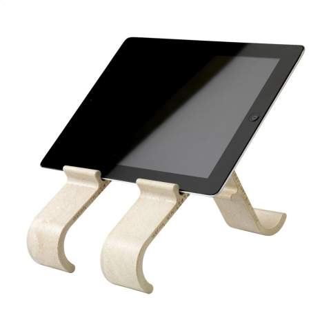 WoW! Ce support pour ordinateur portable design est fabriqué à partir de fibres de bois, un matériau biosourcé. Ce support convient aussi bien à un ordinateur portable qu'à une tablette. Utilisez ce support pour obtenir la hauteur et l'angle de vision parfaits. Votre ordinateur portable peut être placé sur le Treepod selon 4 angles différents, allant de 22,5 à 80 degrés. La hauteur minimale est de 15 cm et la hauteur maximale est de 19 cm. Ce produit permet d'adopter une posture de travail détendue. Le Treepod est léger et facile à démonter. Vous pouvez donc l'emporter facilement avec vous et travailler de n'importe où. Par pièce dans une boîte.