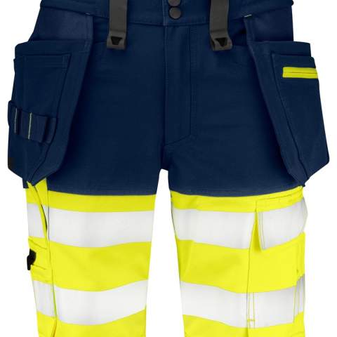 • stretch inzetstukken voor een grote flexibiliteit                                                                                            <br />• 4-weg stretch over de heupen en aan de achterzijde<br />• de zijkanten aan de bovenzijde zijn niet in stretch om stabiliteit te geven aan de short<br />• spijkerzakken met extra compartimenten en Cordura® verstevigingen binnenin                                       <br />• de spijkerzakken zijn afneembaar door het contraststiksel aan de binnenzijde los te maken wanneer nodig                                                                                                                                         <br />• moderne pasvorm<br />• ruime beenzakken aan beide zijden<br />• linker beenzak met apart compartiment voor telefoon met magneet afsluitbaar en lus voor badgehouder<br />• rechterbeenzak met meterzak en mesknoop<br />• ingewerkte achterzakken                                                                    <br />• gesealde en gesegmenteerde reflectiebanden van 3M<br />• velcro lussen om extra gereedschap te bevestigen