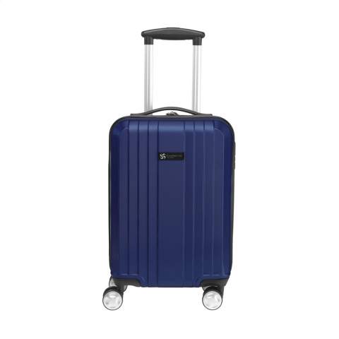 Trendy, lightweight 18" trolley case made from 100% ABS with a metallic look. With spacious main compartment, four dual wheels, extandable handle and lock. Capacity 28 litres.