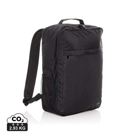 Le sac à dos pour ordinateur portable 15,6 pouces en rPET Aware™ Swiss Peak Essential est conçu pour répondre à vos besoins professionnels quotidiens. Ce sac à dos élégant et durable comporte un compartiment principal à fermeture à zip avec une section dédiée aux ordinateurs portables modernes de 15,6 pouces, ainsi qu'une poche filet à fermeture éclair et une étiquette d'entretien à l'intérieur. Les bretelles réglables avec boucles garantissent un port confortable, tandis que la poche frontale à fermeture éclair et la poche latérale avec porte-boisson offrent un espace de rangement supplémentaire. Le sac est également doté d'une sangle de bagage pratique à l'arrière et d'une poignée en sangle sur le dessus. Le logo Swiss Peak ton sur ton et les fermetures à glissière Swiss Peak de qualité supérieure complètent son aspect professionnel. Fabriqué en polyester recyclé intégrant le traceur AWARE™. 2 % des recettes de chaque produit vendu avec AWARE™ seront reversés à Water.org. Sans PVC.<br /><br />FitsLaptopTabletSizeInches: 15.6<br />PVC free: true