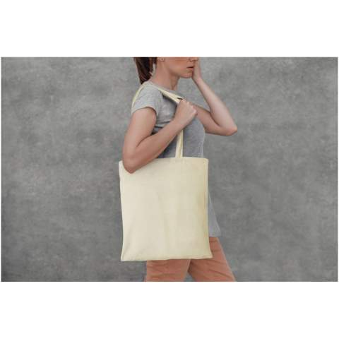 Strong and durable 180 g/m² cotton tote bag with a large main compartment and maximum visibility for any logo. The sturdy cotton material makes it suitable to carry heavier items. The handles are 30 cm long and therefore long enough to carry the bag on one shoulder. Resistance up to 5 kg weight.