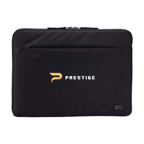 Sturdy 14-inch laptop sleeve from the Case Logic brand. 71% made from recycled materials: exterior made of 100% recycled 600D polyester with PFAS-free water-repellent coating, and recycled 150D polyester lining. The handy three-quarter opening can be closed with a YKK zip. The zip tie is 86% recycled material. The main compartment has a protective foam layer (10 mm thick), for safely transporting a laptop. The front zip pocket is ideal for storing cords and small accessories. The recycled materials guarantee a long lifetime.