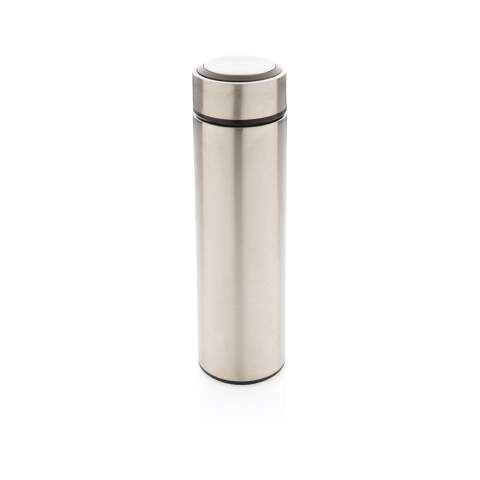 Houd koffie of thee lekker warm met deze roestvrijstalen vacuümfles met geborsteld metalen dop. De fles heeft een lekvrij schroefdop en maakt drinken van elke kant mogelijk. De brede opening maakt eenvoudige reiniging mogelijk. Capaciteit 450 ml. BPA-vrij.<br /><br />HoursHot: 5<br />HoursCold: 15