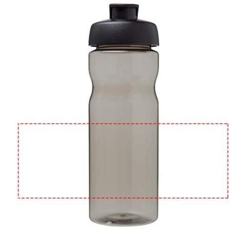 Bouteille de sport à simple paroi avec design ergonomique. La bouteille est faite à partir de plastique provenant de l'organisation Prevented Ocean Plastic. Le plastique est collecté à moins de 50 km d'un littoral océanique ou d'une voie navigable importante qui se jette dans l'océan. Il est ensuite trié et transformé en plastique recyclé de grande qualité et qui peut être en contact avec la nourriture en toute sécurité. La bouteille dispose d’un couvercle anti-déversement avec dessus à bascule, en plusieurs couleurs. Capacité de 650 ml. Couleurs à mélanger et assortir pour créer la bouteille parfaite. Pour plus de couleurs, contactez-nous. Fabriqué au Royaume-Uni. Emballée dans un sac en plastique PE recyclé. En raison de la nature du matériau recyclé, il peut y avoir quelques petites marques sur le corps de la bouteille.