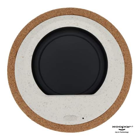 Cette enceinte de 10 watts en liège naturel offre un son de haute qualité avec des basses puissantes. Associez une deuxième enceinte pour profiter de la meilleure expérience sonore stéréo. L'enceinte peut être rechargée sans fil, le cadeau ECO idéal ! Les produits Xoopar ne peuvent être vendus en France et en Espagne.