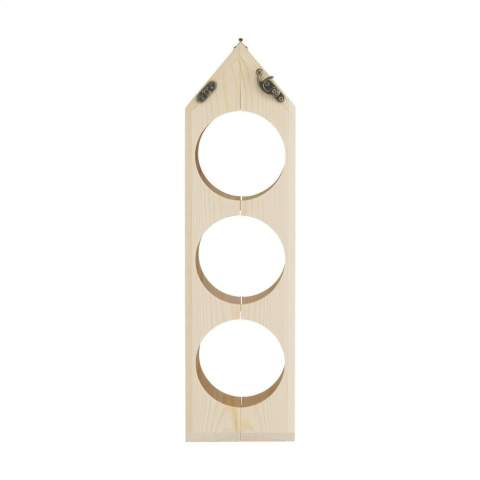 Rackpack Original: a wine gift box and a wine rack in one. Rackpack is a wooden gift box for a bottle of wine that turns into a wine storage rack. Not only does the Rackpack help your bottle stand out from other hostess gifts, but it can also be transformed from a carrier to a wooden wine rack by simply turning some hinges. It can be configured in various ways to store three, six or even 12 bottles of wine. Rackpack: a wine gift box made of FSC 100% certified wood with a new second life! • suitable for one bottle of wine • 8-10 mm FSC 100% certified pine wood • wine not included. Each item is supplied in an individual brown cardboard box.