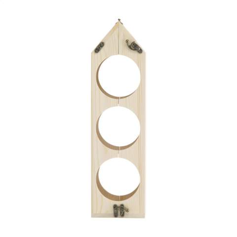 Rackpack Original: a wine gift box and a wine rack in one. Rackpack is a wooden gift box for a bottle of wine that turns into a wine storage rack. Not only does the Rackpack help your bottle stand out from other hostess gifts, but it can also be transformed from a carrier to a wooden wine rack by simply turning some hinges. It can be configured in various ways to store three, six or even 12 bottles of wine. Rackpack: a wine gift box made of FSC 100% certified wood with a new second life! • suitable for one bottle of wine • 8-10 mm FSC 100% certified pine wood • wine not included. Each item is supplied in an individual brown cardboard box.