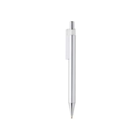 Ein neues anspruchsvolles Mitglied der X-Stift Familie. Bestechend durch seine Chrom-Elemente und das schicke Metall-Finish. Inklusive ca. 1200m blauschreibender deutscher Dokumental® Mine mit TC-Ball für ein sanftes Schreiben.
