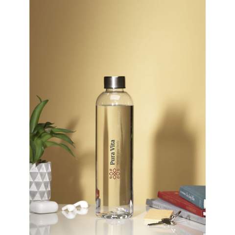 Slim water bottle made from high-quality PCTG SK plastic. This reusable bottle has a handy stainless steel screw cap. Leak proof. Not dishwasher-safe. Capacity 1,000 ml.