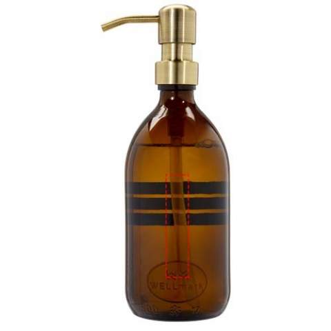 Stylish glass soap dispenser (500 ml) for the bathroom, kitchen or toilet. This luxury soap pump is filled and supplied with vegan hand soap with a pleasant scent of bamboo that cleans and cares for your hands. The pump of this luxury soap dispenser is made of stainless steel with a stylish brass finish. When finished the dispenser can easily be refilled. Made in the Netherlands.