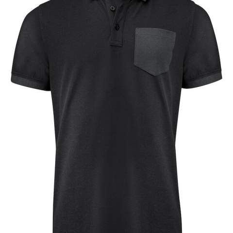 Bicolor, piqué polo met borstzak, kraag en manchetten in contrast kleur. Toon op toon knopen met Harvest gravering. Nieuwe pasvorm. Dit artikel wordt geleverd in biobased, composteerbare verpakking.  Dit artikel bevat gecertificeerd organisch katoen en gecertificeerde gerecyclede materialen.