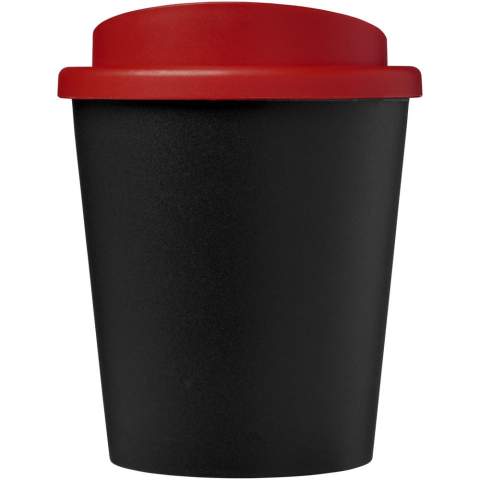 Gobelet isotherme compact à double paroi avec couvercle à visser. S’adapte à la plupart des cafetières. Capacité de 250 ml. Couleurs à mélanger et à assortir pour créer le mug parfait. Fabriqué au Royaume-Uni. Emballé dans un sac en plastique PE recyclé. Sans BPA. Conforme à la norme EN12875-1. Peut aller au lave-vaisselle et au micro-ondes.