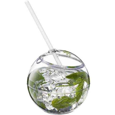 Ballon simple paroi avec couvercle emboîté et paille assorti, à remplir de votre boisson préférée. Capacité 580 ml.
