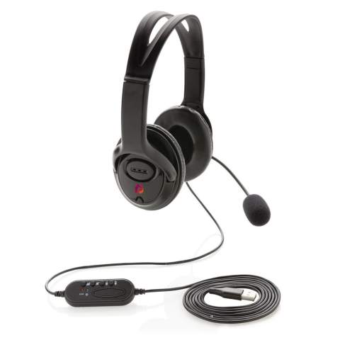 PC USB-stereo hoofdtelefoon met in-line geluidskaart en volume / mute-regeling levert superieur stereogeluid, terwijl de microfoon zorgt voor helder geluid tijdens gesprekken. Deze lichtgewicht over-ear headset van ABS-materiaal is ontworpen voor dagelijks langdurig gebruik en werkt met pc en Mac®. Met 2 meter USB A-kabel voor een optimale verbinding met elke computer. Perfect voor bellen en videogesprekken.