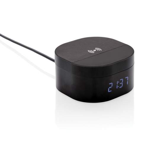 Functionality meets Nordic design with the Aria wireless charger. The wireless charger has an integrated digital clock so perfect to place on your desk or nightstand. The wireless charger is crafted out of luxurious aluminium and PU details. Including 150cm micro USB cable. Compatible with all QI enabled devices like Android latest generation, iPhone 8 and up.  Input 5V/2A Wireless output: 5V/1A. Packed in luxury gift box. Registered design®