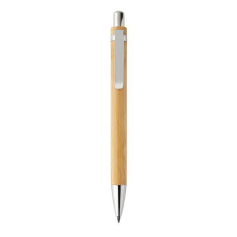 Deze Pynn infinity pen gaat langer mee dan ongeveer 100 potloden! Het heeft een schrijflengte tot ongeveer 20.000 meter en gebruikt een grafietpunt om een grafietlijn te produceren. Het schrijft niet alleen als een potlood, maar de markeringen kunnen worden gewist. Intrekbaar zodat je hem gemakkelijk in je tas kunt stoppen. In een FSC® kraft geschenkenvelop.