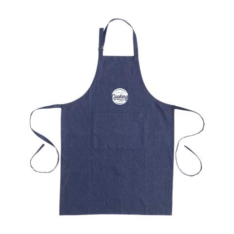 WoW! Tablier en100% denim mélangé recyclé (220 g/m²). Avec une poche plaquée. La sangle de cou peut être ajustée avec une boucle en métal. Toujour adapté. Certifié GRS. Matière recyclée totale : 100%. Si vous choisissez ce produit, vous choisissez du coton recyclé. Par conséquent, la couleur peut varier selon le produit.