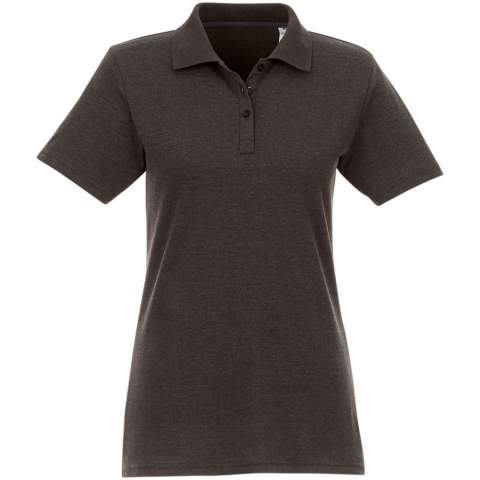 The Helios short sleeve women's polo combines refined style with unique custom branding options, and it is designed with a fitted shape for a feminine look. Made from 180 g/m² cotton pique, it offers lightweight comfort and durability. The interior, including tearaway-cutaway main label, allows for custom logo placement, making it the perfect pick for any event. With a classic polo collar and short sleeves, it transitions effortlessly from casual to formal occasions. Multiple colours available to suit any brand.