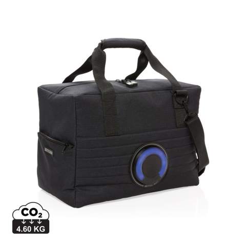 Large trendy cooler bag with removable waterproof IPX5 wireless speaker with colour changing LED. Simply twist to take out the speaker and place it on your desk. Up to 5 hours playtime. Fits up to 32 cans. Including shoulder strap. Registered design®<br /><br />HasBluetooth: True<br />NumberOfSpeakers: 1<br />SpeakerOutputW: 3.00