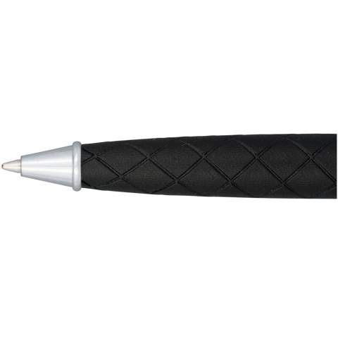 Kugelschreiber in exklusivem Design, das untere Gehäuse ist mit Leder in einem Kreuzlinienmuster umwickelt. Inklusive einer hochwertigen schwarzen Ersatzmine und verpackt in einer „LUXE“-Geschenkschachtel (16 x 4,5 x 2,5 cm).