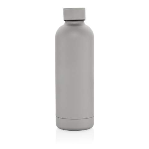 No more buying plastic water bottles from the store but reuse your own durable bottle from the Impact Collection. By using durable glass and stainless steel materials you improve the re-usability of products compared to single use products. With the focus on water, 2% of proceeds of each sold Impact product will be donated to Water.org. Perfect for all-day hydration, the Impact double wall vacuum bottle keeps you refreshed throughout the day. Made of durable stainless steel. Featuring a minimalistic but stylish design, you will make an impact anywhere! Keeps your drink 5 hours hot or 15 hours cold. Capacity 500ml. BPA free.