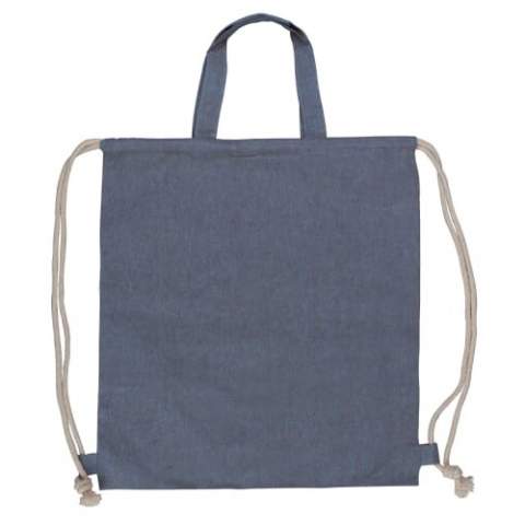 Convenient drawstring bag with handles made of recycled cotton. The diverse sources of the material gives the fabric an unique look and feel. Slight colour variations are inevitable and a true sign of the recycled nature of this bag.