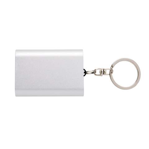 Kompakte 1.000 mAh Lithiumbatterie im leichten Aluminiumgehäuse mit Schlüsselanhänger. Die Notfallbatterie lädt das Telefon bis zu 50% auf. Mit dem USB Ausgang 5V/1A können Sie jedes Mobiltelefon mit der Batterie verbinden (Input 5V/1A). Inklusive Micro-USB Ladekabel<br /><br />PowerbankCapacity: 1000