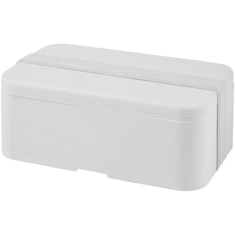 The MIYO Pure lunch box is using Biomaster technology, which provides protection against the growth of harmful micro-organisms on the surfaces of the lunch box, which is effective for the lifetime of the product without affecting its recyclability. The lunch box offers a 700 ml capacity. The lid is held in place with a band made from recycled PET. Made in the UK and packed in a recycled PE plastic bag. Fully customise your MIYO by adding individual recipient names to the lid – please contact us for more details.