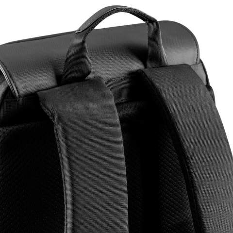 De Soft Daypack is je ideale metgezel voor dagelijks gebruik. Gemaakt van hoogwaardige materialen, waaronder 1200D rPET materiaal met een waterafstotende afwerking en PU-materiaal met structuur. Deze tas combineert duurzaamheid met stijl. Deze daypack is voorzien van een anti-diefstal overslag met Fidlock sluiting en twist-lock ritsen, waardoor veiligheid gegarandeerd is. Het speciale 16" laptopvak biedt bescherming aan je apparaten, terwijl het RFID-vak extra veiligheid biedt voor je pasjes en persoonlijke informatie. Deze tas is slim te organiseren aan de binnenkant, en geeft snelle toegang tot al je spullen. De ideale metgezel!Het gebruik van echt gerecyclede stoffen en claims over de impact op het milieu zijn gevalideerd door het gebruik van de AWARE™ fysieke tracer en blockchain-technologie.<br /><br />FitsLaptopTabletSizeInches: 16.0