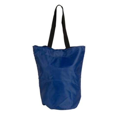 Praktische faltbare Einkaufstasche. Die Tasche lässt sich zusammenfalten und benötigt nur wenig Platz (14x7x5cm). Das leicht glänzende Material verleiht der Tasche ein stylisches Aussehen.