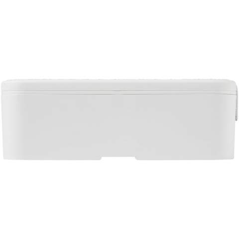 The MIYO Pure lunch box is using Biomaster technology, which provides protection against the growth of harmful micro-organisms on the surfaces of the lunch box, which is effective for the lifetime of the product without affecting its recyclability. The lunch box offers a 700 ml capacity. The lid is held in place with a band made from recycled PET. Made in the UK and packed in a recycled PE plastic bag. Fully customise your MIYO by adding individual recipient names to the lid – please contact us for more details.
