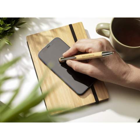 WoW! Blauwschrijvende balpen met mooie, FSC 100% gecertificeerde bamboe houder. Voorzien van een rubberen top/pointer voor het bedienen van touchscreens. Met opvallende, metalen clip en kunststof puntstuk.