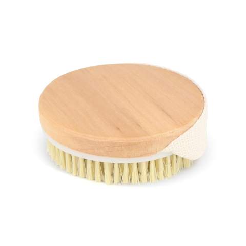 Erleben Sie puren Luxus mit unserer Badebürste aus Schima-Superba-Holz. Sie wird aus nachhaltigem Schima-Superba-Holz hergestellt und ist perfekt für ein sanftes Peeling und Verwöhnung im Bad. Verbessern Sie Ihre Selbstpflege-Routine auf nachhaltige Weise.