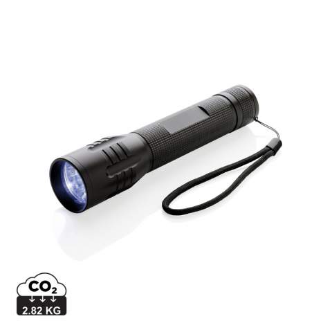 Super bright and strong 3W CREE torch perfect for longer performance. The aluminium torch has special CREE led’s that light up much brighter than regular LED lights for perfect exposure. Includes batteries for direct use. 100 lumen and working time of 15 hours. Made out of durable aluminium.<br /><br />Lightsource: Cree™ LED<br />LightsourceQty: 1