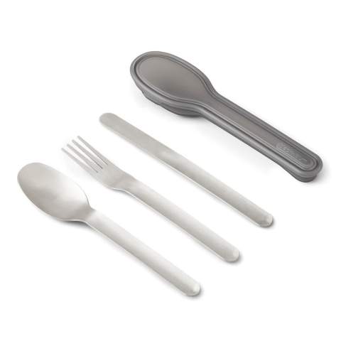 Een compacte roestvrijstalen mes-, vork- en lepelset die prettig in gebruik is en in de koffer past, zodat u hem gemakkelijk mee kunt nemen. Geen dunne plastic vorken meer die niet geschikt zijn voor het doel of slecht gewassen kantinebestek.