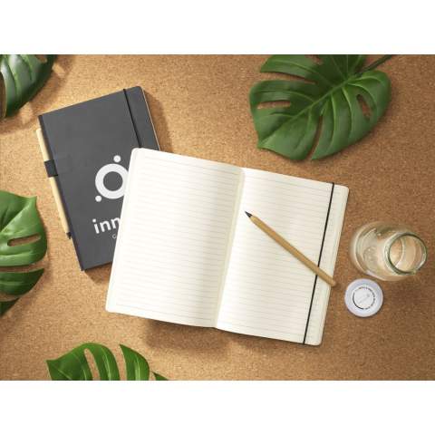 WoW! Practical notebook in A5 format. With a hard cover made from kraft cardboard (300 g/m²). This booklet has approximately 80 sheets/160 pages of cream-coloured, lined paper (80 g/m²) with a handy closing elastic and pen loop.  On the inside of the back cover, you will also find a handy storage compartment.