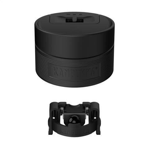 De ideale thermosbeker voor onderweg van het merk Kambukka® • excellente kwaliteit • fraaie vormgeving • handig formaat • vacuümgeïsoleerd 18/8 RVS • houdt dranken tot 9 uur warm en tot 18 uur koud • 3-in-1 deksel met 2 drinkposities: even drukken en snel een slok nemen of volledig openen om zonder knoeien, net zo comfortabel te drinken als uit een mok • gemakkelijk te reinigen dankzij Snapclean®: met één handeling verwijder je het binnenste, vaatwasserbestendige mechanisme • universeel deksel: past ook op andere Kambukka® drinkflessen • het deksel is vaatwasserbestendig - de beker met de hand afwassen • rubberen grip • antislipbodem • 100% lekvrij • inhoud 500 ml. • De zwarte thermosbeker kan niet worden voorzien van een lasergravure.       VOORRAAD INFORMATIE: Tot 1.000 stuks beschikbaar binnen 10 werkdagen. Uitzonderingen voorbehouden.
