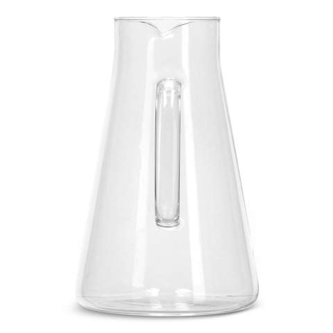 The InSideOut carafe set Elin consists of 2 glasses and a carafe with handle. The set is made of borosilicate, a heat-resistant and very strong glass. The design is simple but stylish, without frills or extra edges and therefore perfect to combine with other tableware or crockery. The jug has a capacity of 1.2L and the glasses iester 270 ml and are microwave safe. Both the jug and the glasses can be provided with an engraving.
