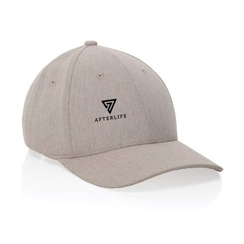 Milo AWARE™ heather 6-panel cap. Gemaakt van 70% gerecycled katoen en 30% gerecycled polyester. De pet is voorzien van een metalen gesp sluiting.