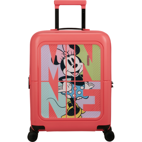 Ga stralend op reis met DashPop aan je zijde! Het opvallende, strakke design met levendige kleuren maakt jouw uitstapjes nog prettiger. Je geniet van maximaal volume dankzij het ruime interieur en de handige uitbreidbaarheid. Daarnaast zijn de koffers vervaardigd uit sterk polypropyleen om jouw spullen te beschermen. Als kers op de taart personaliseer jij zelf je koffer met jouw initialen, dankzij de gratis inbegrepen stickervellen. Kortom: met DashPop ontdek je zowel fun als functionaliteit en maak je een statement waar je ook reist!