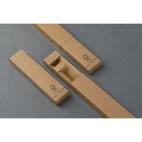 Stabile Box aus Kraftkarton. Eine zeitgemäße Geschenkverpackung und der ideale Schutz für sowohl (Öko-)Kugelschreiber als auch Touchscreen-Stifte und Druckbleistifte. Geeignet für 1 Schreibgerät.
