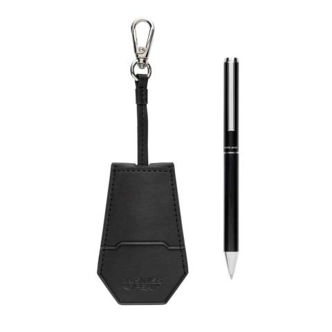 Elevate your everyday essentials with our Swiss Peak Tula RCS certified key organiser and recycled aluminium pen set, beautifully presented in a luxury gift box. Crafted with precision, the key organiser ensures sleek organisation, while the recycled aluminium pen allows you to bring creative ideas to paper, making it an ideal gift. Made with RCS (Recycled Claim Standard) certified recycled materials. RCS certification ensures a completely certified supply chain of the recycled materials. This product contains 11% RCS Certified Recycled PU and 8% RCS Certified Recycled Aluminium.