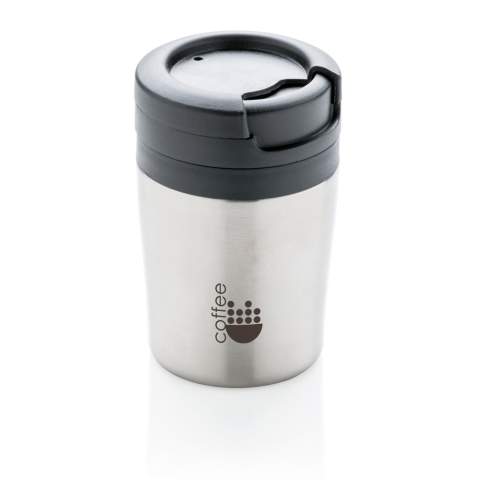 Mug 160ml à double paroi, intérieur en PP, extérieur en acier. Taille compacte (8cm) et idéale pour être placée sous la machine à café et parfait pour les Ristretto, Expresso et café Lungo. Modèle déposé®<br /><br />HoursHot: 3<br />HoursCold: 6